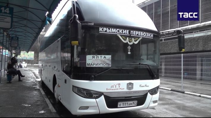 Через Мелитополь запустили автобус из Крыма в россию - сколько стоит проезд